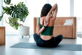 Bddha Hasta Gomukhasana