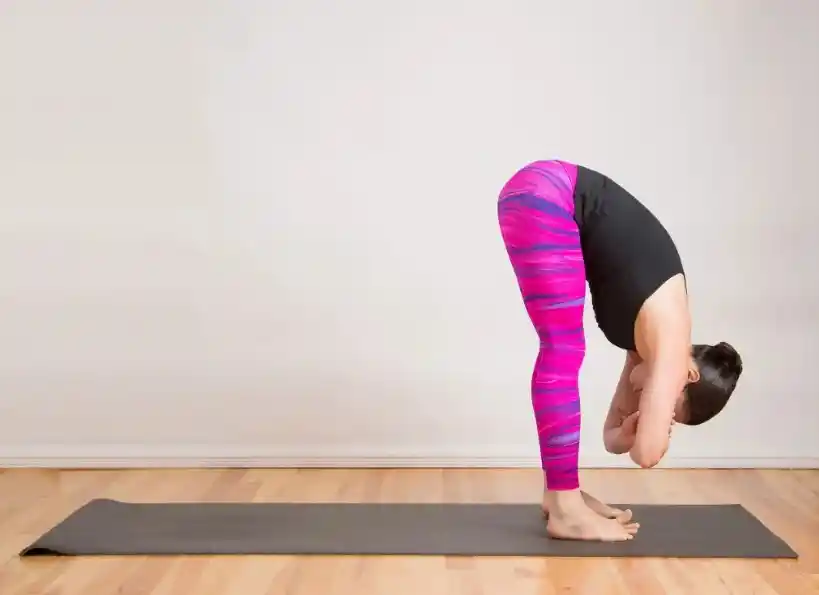 Baddha Hasta Uttanasana 