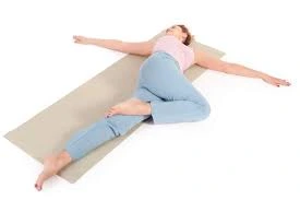 Supta matsyendrasana