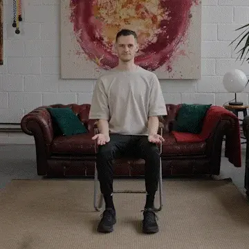 Seated upright rows